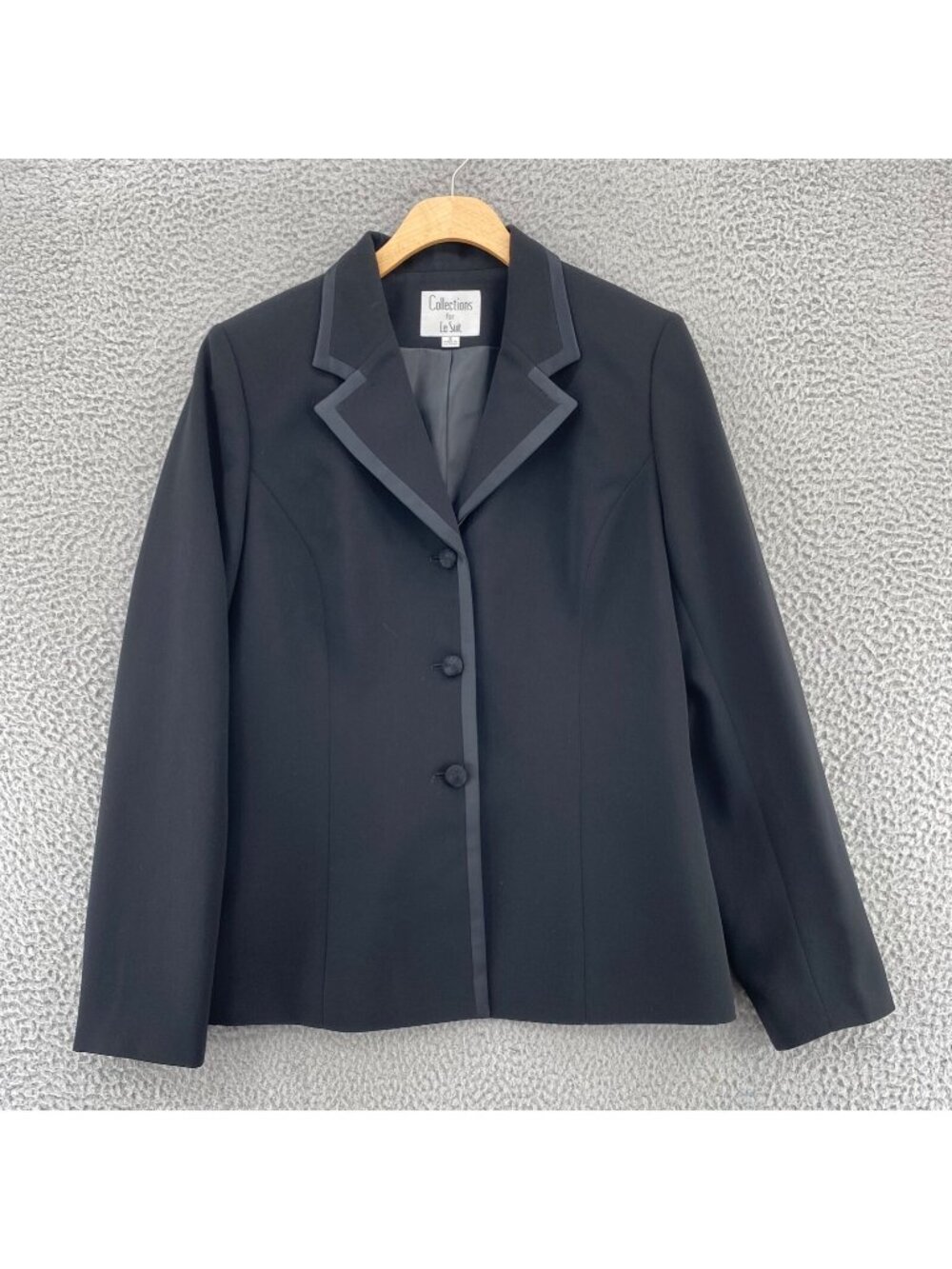 Le Suit Blazer Womens 8 Black Button Up Notch Lapel Jacket Contrast Trim Career